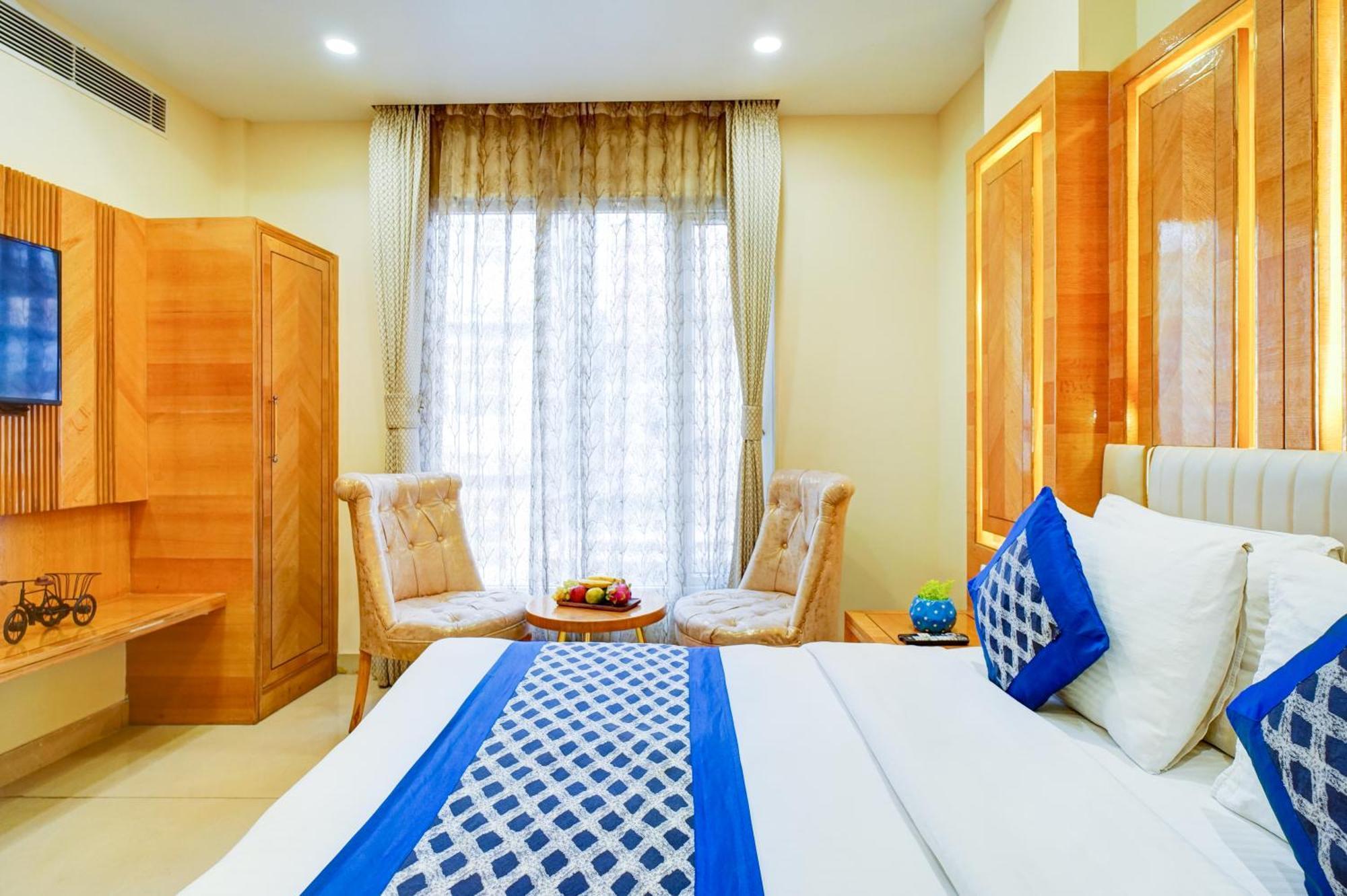 Hotel Gold Palace - 03 Mins Walk From New Delhi Railway Station Екстер'єр фото